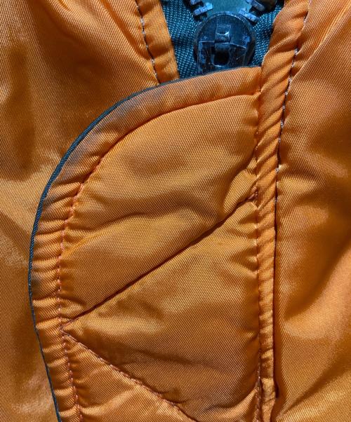 ALPHA（アルファ）ALPHA (アルファ) USA製 90～00s MA-1ジャケット グリーン×オレンジ サイズ:Mの古着・服飾アイテム