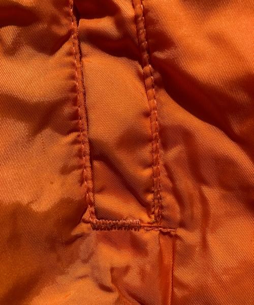ALPHA（アルファ）ALPHA (アルファ) USA製 90～00s MA-1ジャケット グリーン×オレンジ サイズ:Mの古着・服飾アイテム