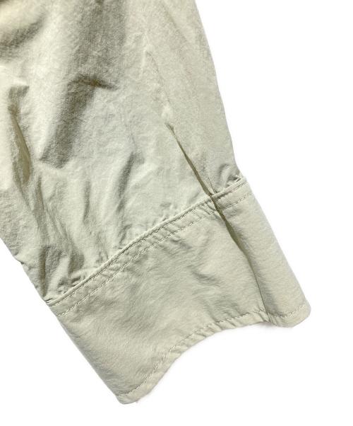 THE NORTH FACE（ザ ノース フェイス）THE NORTH FACE (ザ ノース フェイス) ナイロンシャツ ベージュ サイズ:Ｍの古着・服飾アイテム