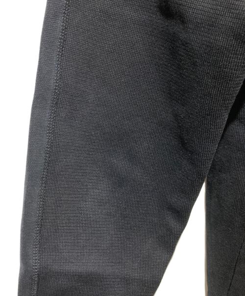 DIESEL（ディーゼル）DIESEL (ディーゼル) 裾ロゴジップニットパーカー ブラック サイズ:Lの古着・服飾アイテム