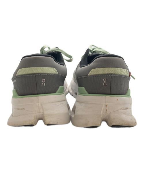on（オン）On (オン) Cloudrunner 2 グレー×ホワイト サイズ:26.5cmの古着・服飾アイテム