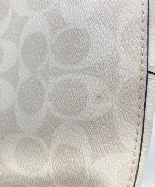 COACH（コーチ）COACH (コーチ) ショルダーバッグ アイボリーの古着・服飾アイテム