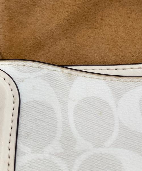 COACH（コーチ）COACH (コーチ) ショルダーバッグ アイボリーの古着・服飾アイテム