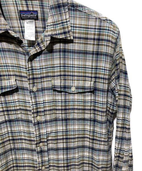 Patagonia（パタゴニア）Patagonia (パタゴニア) チェックシャツ ベージュ×ホワイト サイズ:Sの古着・服飾アイテム