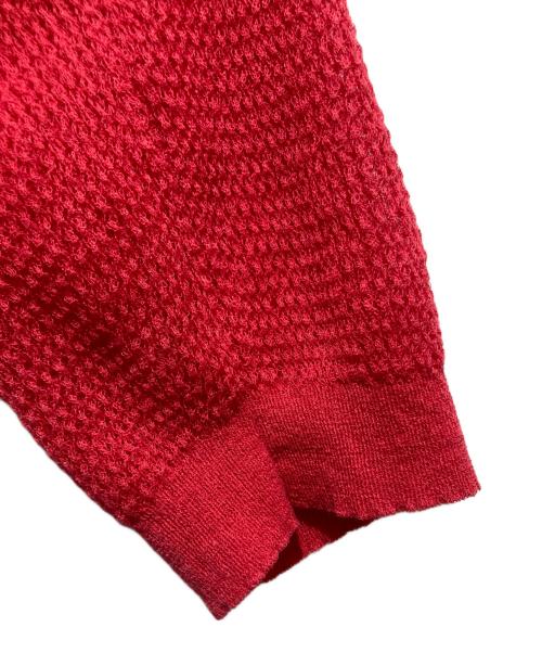 6(ROKU) BEAUTY&YOUTH（ロク ビューティーアンドユース）6(ROKU) BEAUTY&YOUTH (ロク ビューティーアンドユース) SUKE TUCK CARDIGAN/シアーカーディガン レッド サイズ:不明の古着・服飾アイテム