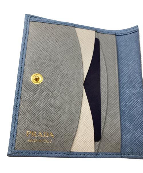 PRADA（プラダ）PRADA (プラダ) サフィアーノトライアングル 財布 スカイブルーの古着・服飾アイテム