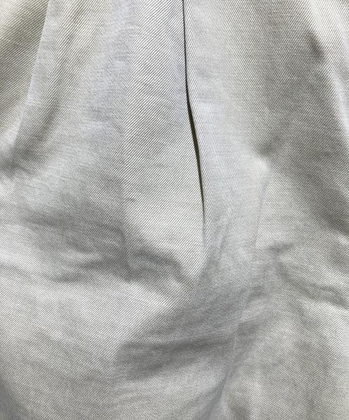 AURALEE（オーラリー）AURALEE (オーラリー) タックパンツ/ WASHED FINX LIGHT CHINO WIDE PANTS ベージュの古着・服飾アイテム