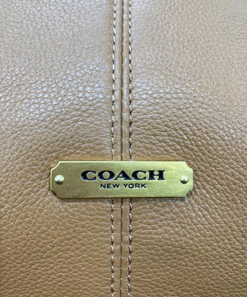 COACH（コーチ）COACH (コーチ) ホーボーバッグ ベージュの古着・服飾アイテム