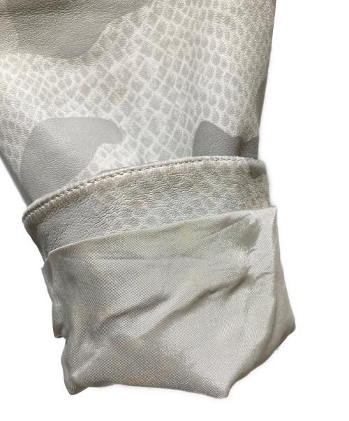 EMPORIO ARMANI（エンポリオ アルマーニ）EMPORIO ARMANI (エンポリオ アルマーニ) カモフラレザージャケット グレー サイズ:46の古着・服飾アイテム