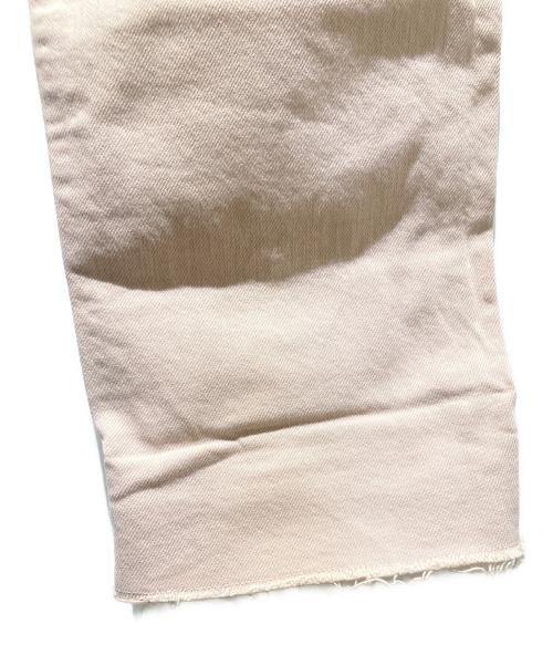 BRUNELLO CUCINELLI（ブルネロクチネリ）BRUNELLO CUCINELLI (ブルネロクチネリ) レザーパッチロゴデニムパンツ ベージュ サイズ:40の古着・服飾アイテム