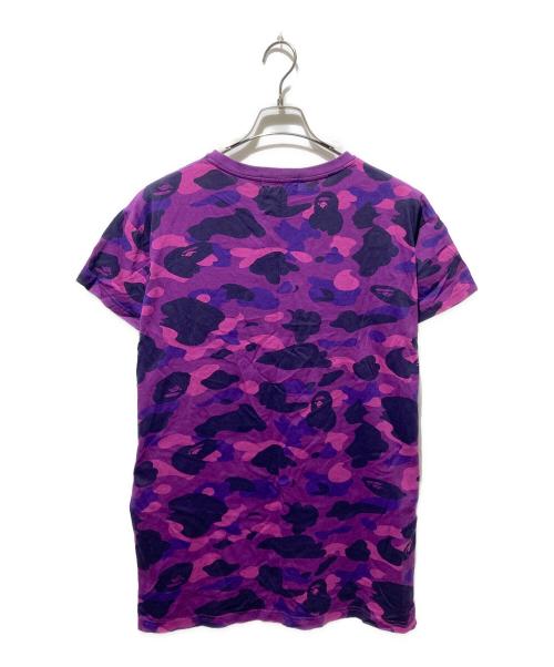 A BATHING APE（アベイシングエイプ）A BATHING APE (アベイシングエイプ) パープルカモｔシャツ パープル サイズ:Sの古着・服飾アイテム