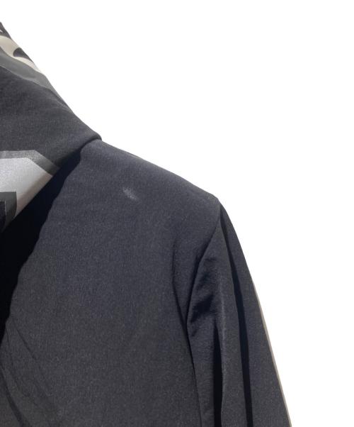 A BATHING APE（アベイシングエイプ）A BATHING APE (アベイシングエイプ) シャークマウンテンパーカー ブラック サイズ:Sの古着・服飾アイテム
