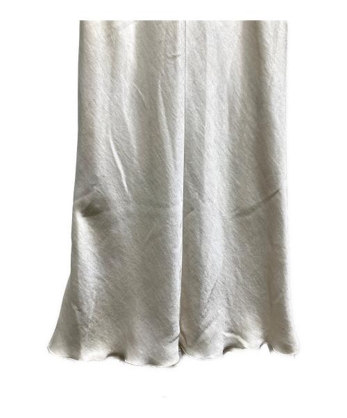 IENA（イエナ）IENA (イエナ) ダブルサテンスカート アイボリー サイズ:36の古着・服飾アイテム