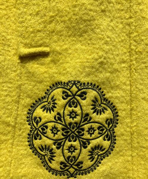 Desigual（デシグアル）Desigual (デシグアル) 刺繍デザインダッフルコート イエロー サイズ:38の古着・服飾アイテム