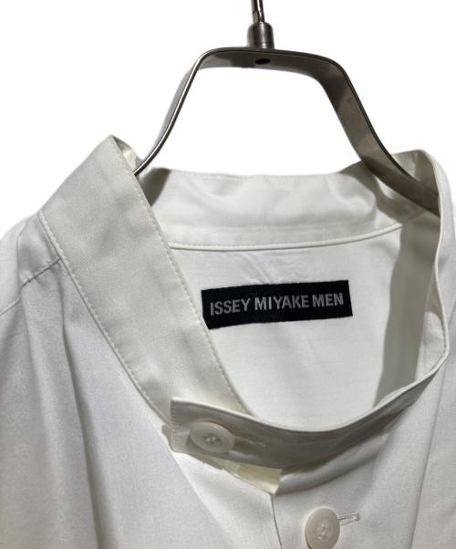 ISSEY MIYAKE MEN（イッセイミヤケメン）ISSEY MIYAKE MEN (イッセイミヤケメン) オーバーサイズバンドカラーシャツ ホワイト サイズ:2の古着・服飾アイテム