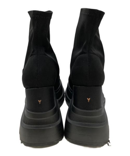 YELLO（イエロ）YELLO (イエロ) TOKYO BLACK WEDGE HEEL SHORT BOOTS ブラック サイズ:Mの古着・服飾アイテム