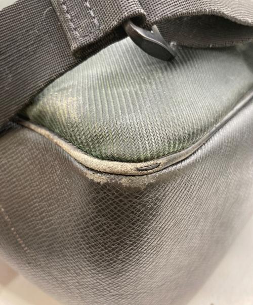LOUIS VUITTON（ルイ ヴィトン）LOUIS VUITTON (ルイ ヴィトン) タイガ タイミール ショルダーバッグ/M30862 ブラックの古着・服飾アイテム