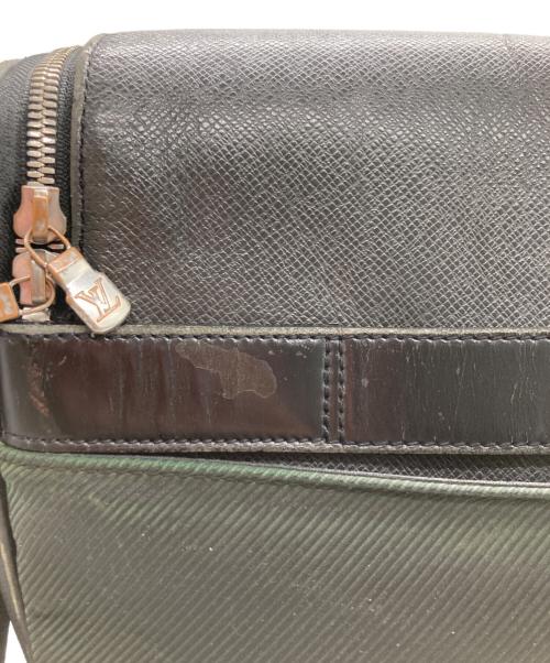 LOUIS VUITTON（ルイ ヴィトン）LOUIS VUITTON (ルイ ヴィトン) タイガ タイミール ショルダーバッグ/M30862 ブラックの古着・服飾アイテム