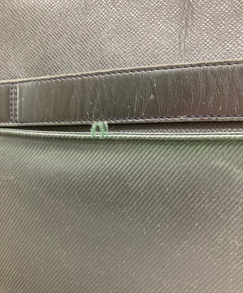 LOUIS VUITTON（ルイ ヴィトン）LOUIS VUITTON (ルイ ヴィトン) タイガ タイミール ショルダーバッグ/M30862 ブラックの古着・服飾アイテム