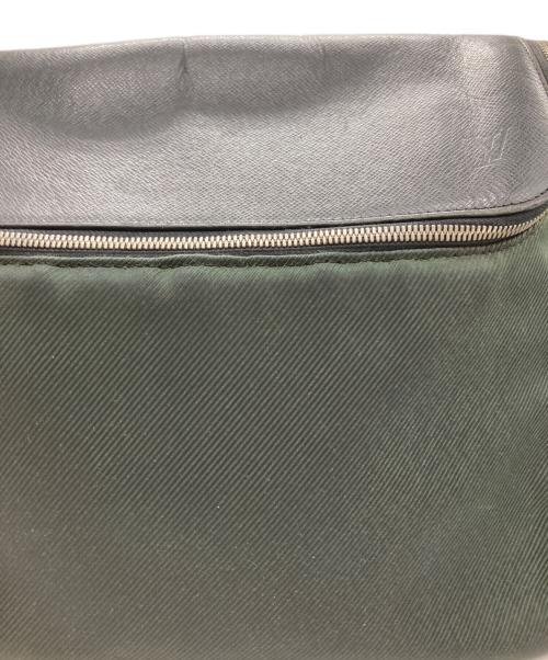 LOUIS VUITTON（ルイ ヴィトン）LOUIS VUITTON (ルイ ヴィトン) タイガ タイミール ショルダーバッグ/M30862 ブラックの古着・服飾アイテム