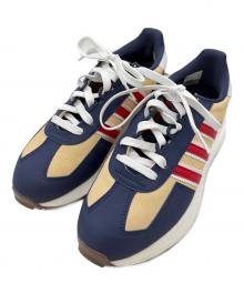 adidas（アディダス）の古着「RETROPY ローカットスニーカー」｜レッド×ベージュ