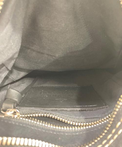 Vivienne Westwood（ヴィヴィアンウエストウッド）Vivienne Westwood (ヴィヴィアンウエストウッド) オーブモチーフキャンバスショルダーバッグ ブラックの古着・服飾アイテム