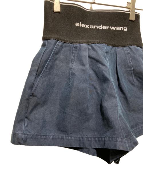 ALEXANDER WANG（アレキサンダー・ワン）ALEXANDER WANG (アレキサンダー・ワン) ロゴウエストサファリショートパンツ ネイビー サイズ:150/60Aの古着・服飾アイテム