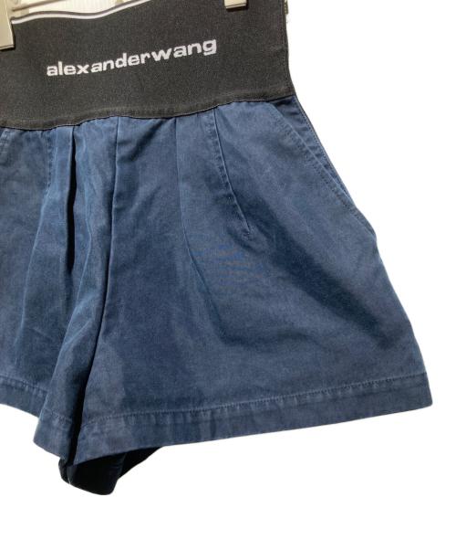ALEXANDER WANG（アレキサンダー・ワン）ALEXANDER WANG (アレキサンダー・ワン) ロゴウエストサファリショートパンツ ネイビー サイズ:150/60Aの古着・服飾アイテム