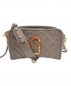 MARC JACOBSマークジェイコブス）の古着「ロームソイル ザ キルテッド ソフトショット」｜グレージュ