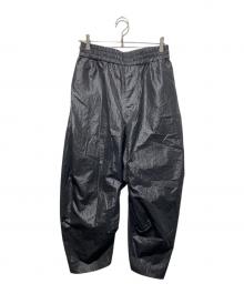 Vivienne Westwood man（ヴィヴィアン ウェストウッド マン）の古着「ナイロンパンツ/“SPORTY FOLD BACK” トラウザーズ」｜ブラック