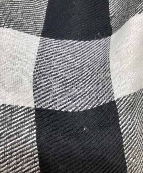 BURBERRY（バーバリー）BURBERRY (バーバリー) ウールカシミヤ大判スカーフ ホワイトの古着・服飾アイテム