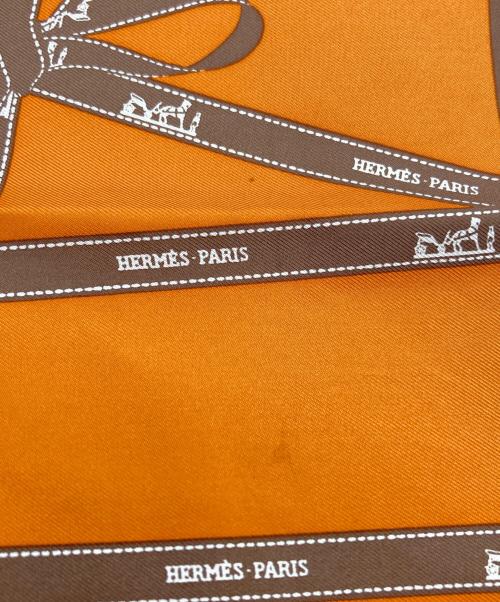 HERMES（エルメス）HERMES (エルメス) カレ90 ボルデュックリボン オレンジの古着・服飾アイテム
