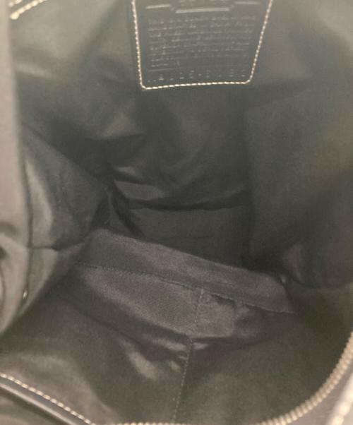 COACH（コーチ）COACH (コーチ) バケツ型シグネチャーショルダーバッグ ベージュの古着・服飾アイテム