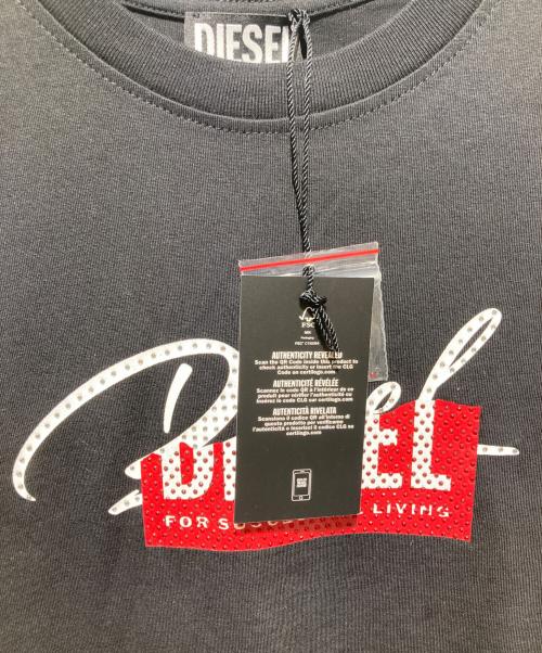 DIESEL（ディーゼル）DIESEL (ディーゼル) ロゴ装飾Tシャツ ブラック サイズ:L 未使用品の古着・服飾アイテム