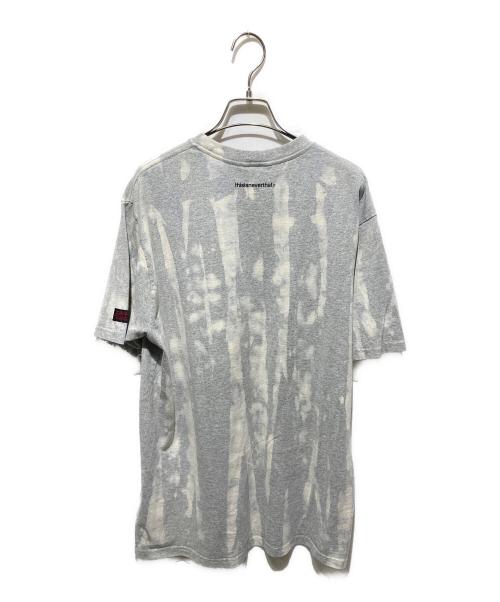 GRAMICCI（グラミチ）GRAMICCI (グラミチ) thisisneverthat (ディスイズネバーザット) プリントTシャツ グレー サイズ:Mの古着・服飾アイテム