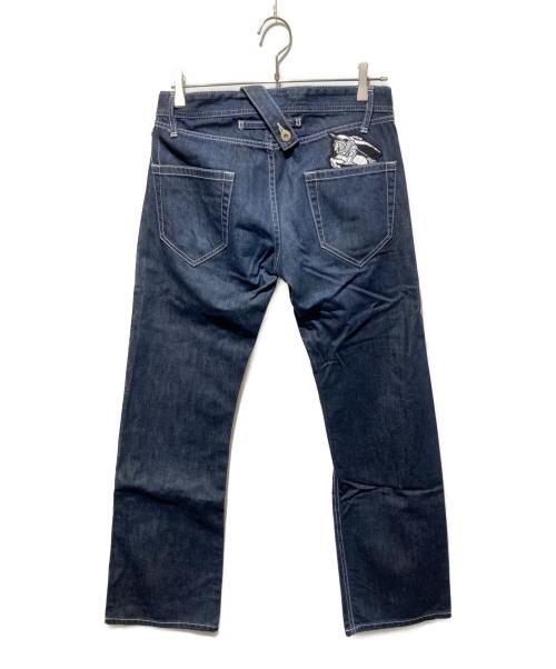 BURBERRY BLACK LABEL（バーバリーブラックレーベル）BURBERRY BLACK LABEL (バーバリーブラックレーベル) バック刺繍デニムパンツ インディゴ サイズ:70の古着・服飾アイテム