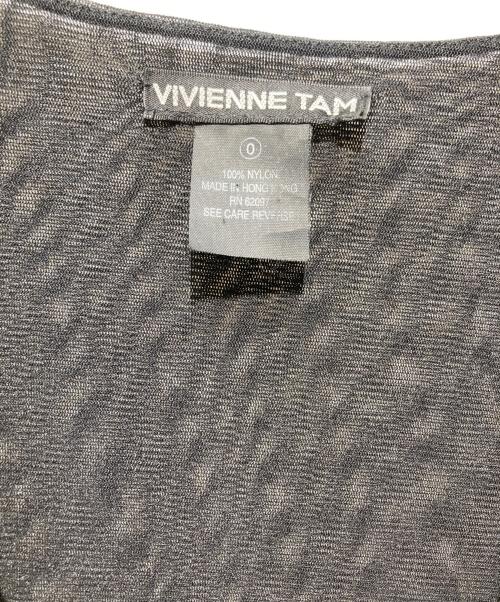 VIVIENNE TAM（ヴィヴィアンタム）VIVIENNE TAM (ヴィヴィアンタム) パワーネット花刺繍ノースリーブカットソー ブラックの古着・服飾アイテム