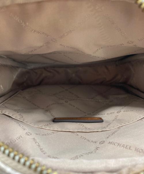 MICHAEL KORS（マイケルコース）MICHAEL KORS (マイケルコース) ショルダーバッグ アイボリーの古着・服飾アイテム