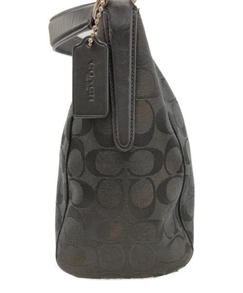 COACH（コーチ）COACH (コーチ) シグネチャーショルダーバッグ ブラックの古着・服飾アイテム