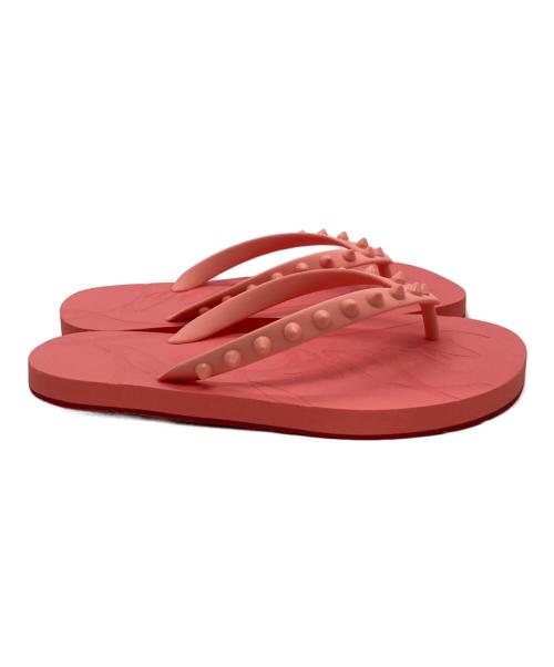 Christian Louboutin（クリスチャン・ルブタン）Christian Louboutin (クリスチャン・ルブタン) ルビ フリップ スタッズ装飾 ラバーサンダル ピンク サイズ:35の古着・服飾アイテム
