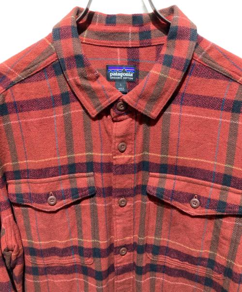 Patagonia（パタゴニア）Patagonia (パタゴニア) FA25 フィヨルド・フランネル・シャツ レッド サイズ:Ｌの古着・服飾アイテム