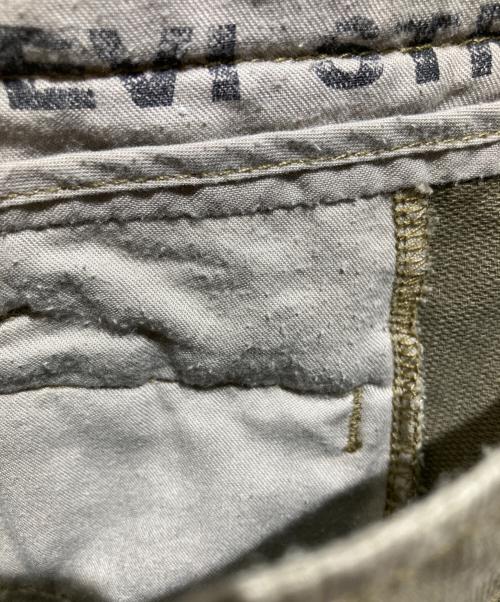 LEVI'S（リーバイス）LEVI'S (リーバイス) カーゴパンツ カーキ サイズ:Ｗ32の古着・服飾アイテム