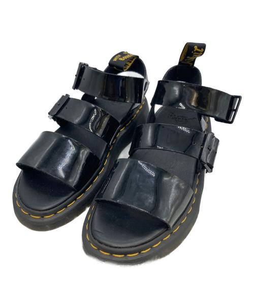 Dr.Martens（ドクターマーチン）Dr.Martens (ドクターマーチン) Gryphonエナメルサンダル ブラック サイズ:39の古着・服飾アイテム