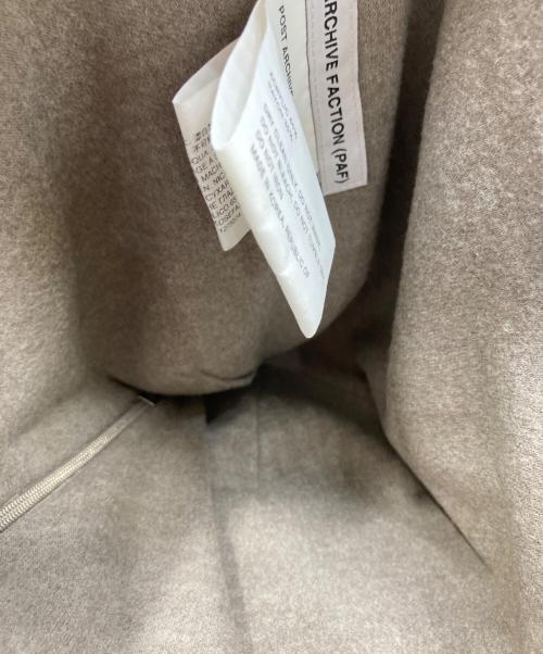 POST ARCHIVE FACTION (PAF)（ポストアーカイブファクション）POST ARCHIVE FACTION (PAF) (ポストアーカイブファクション) 8.0 BEANIE CENTER ベージュの古着・服飾アイテム