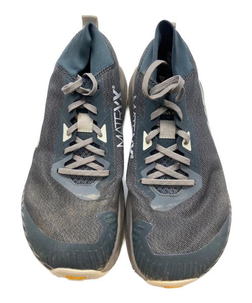 ALTRA（アルトラ）ALTRA (アルトラ) Olympus 275/ローカットスニーカー ネイビー サイズ:Mの古着・服飾アイテム