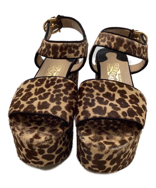 Salvatore Ferragamo（サルヴァトーレ フェラガモ）Salvatore Ferragamo (サルヴァトーレ フェラガモ) レオパード厚底サンダル ベージュ サイズ:7 1/2の古着・服飾アイテム
