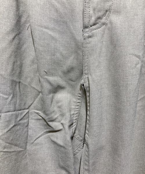 GRAMICCI（グラミチ）GRAMICCI (グラミチ) bshop〈別注〉2タックワイドテーパードパンツ ベージュ サイズ:Sの古着・服飾アイテム