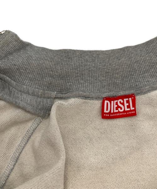 DIESEL（ディーゼル）DIESEL (ディーゼル) f-flacinジップアップ Dロゴ スタンドネック コットンジャケット グレー サイズ:XSの古着・服飾アイテム