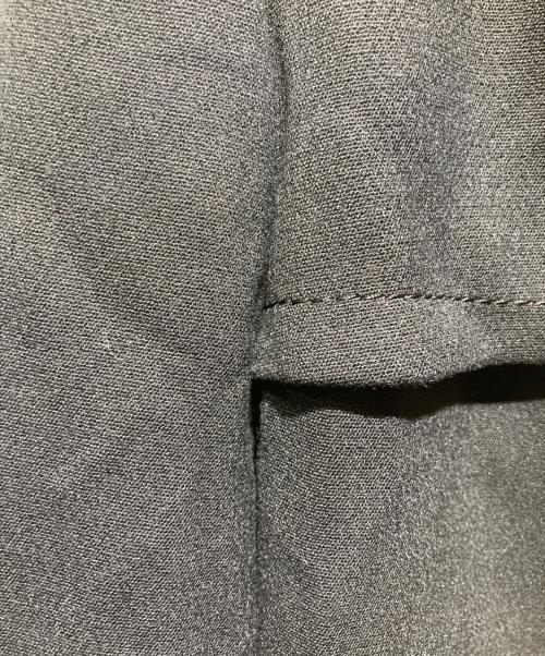 FENDI（フェンディ）FENDI (フェンディ) OLD Fプレートベルトスウェット地トレンチコート ブラック サイズ:42の古着・服飾アイテム