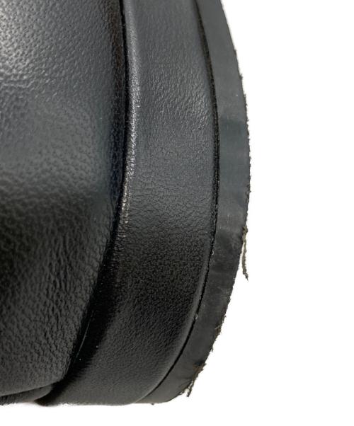 Salvatore Ferragamo（サルヴァトーレ フェラガモ）Salvatore Ferragamo (サルヴァトーレ フェラガモ) チェーンフラットパンプス ブラック サイズ:7Cの古着・服飾アイテム
